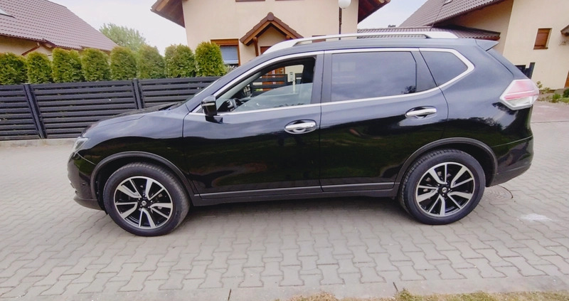 Nissan X-Trail cena 72900 przebieg: 145000, rok produkcji 2017 z Starogard Gdański małe 254